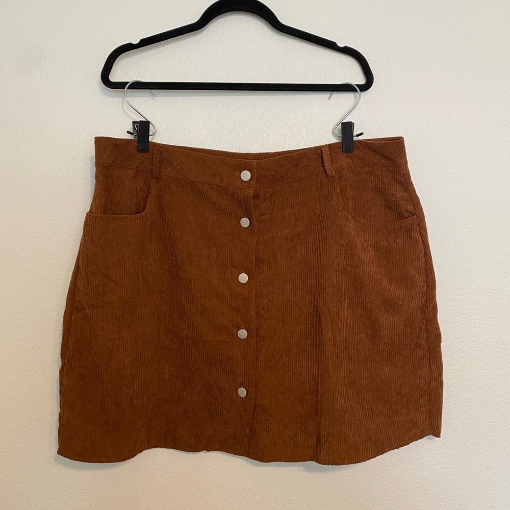 Shein Rust Corduroy Snap Button Mini Skirt Worn Once XXL